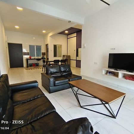 Icolor Home & Stay Ch4 Tanah Rata Exterior foto