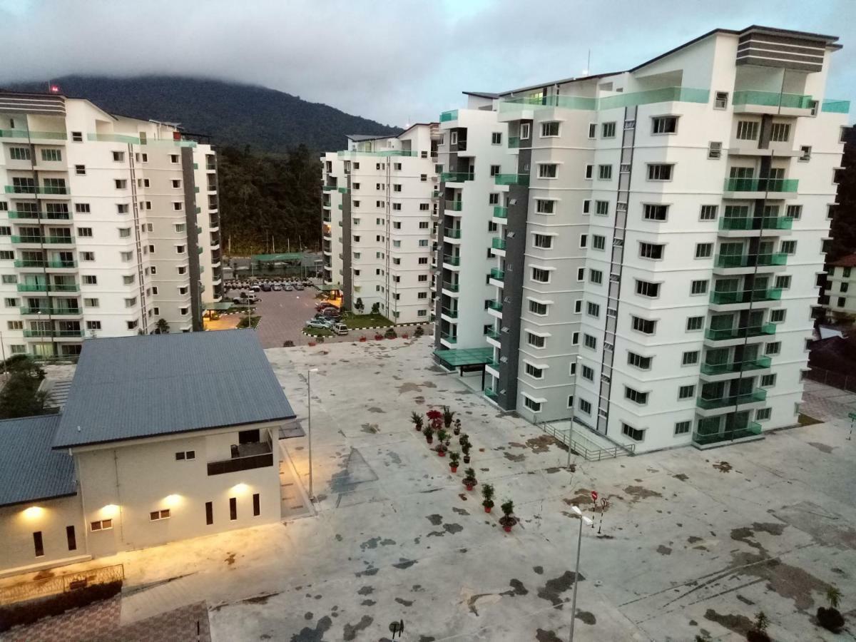 Icolor Home & Stay Ch4 Tanah Rata Exterior foto