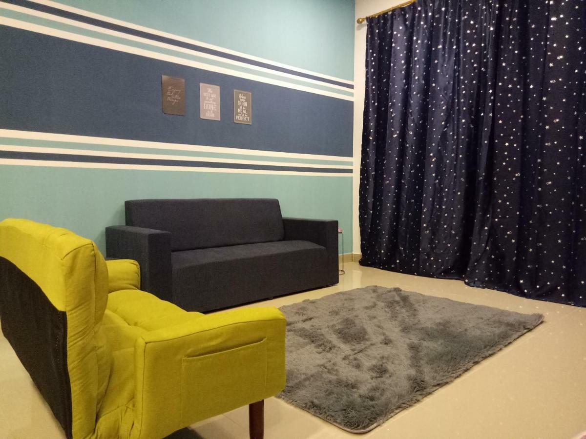 Icolor Home & Stay Ch4 Tanah Rata Exterior foto